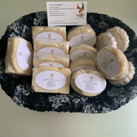 shampoo bar with tea tree 3 scaled 1 - Natural & Organic Moroccan Beauty Products - BeautiesNest